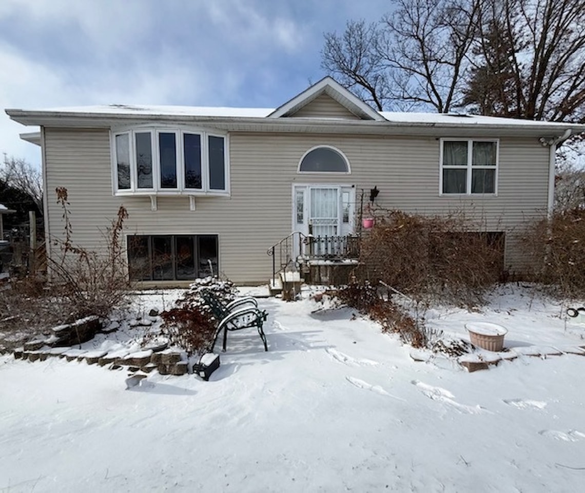 PHOTOS & DETAILS: 418 Connor Ave, Lockport, IL 60441 For Sale - MLS  #12550921 - Photos, Virtual Tour,