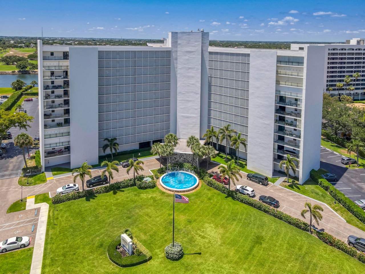 336 Golfview Rd #518 North Palm Beach, FL 33408 | MLS R11143090