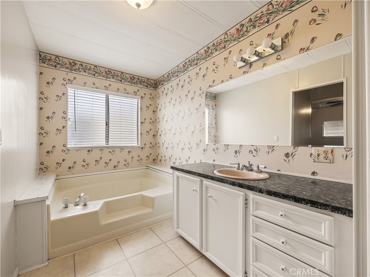 Move-In Ready 2BR/2BA in Sun City Estates - Menifee - Photo 14