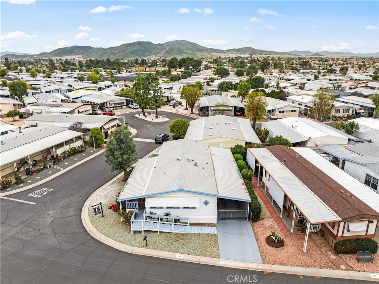 Move-In Ready 2BR/2BA in Sun City Estates - Menifee - Photo 4
