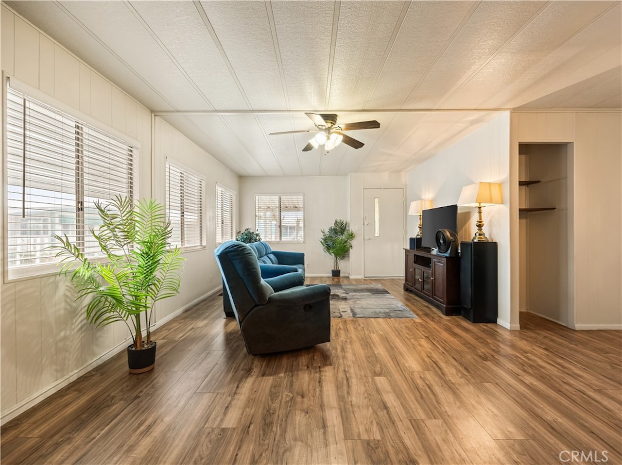 Move-In Ready 2BR/2BA in Sun City Estates - Menifee - Photo 17