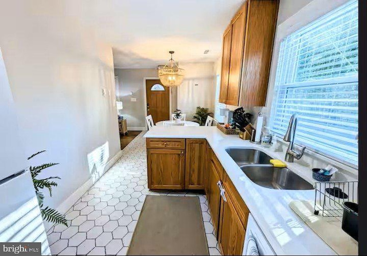  Real Estate for Sale - 8913 Stephen Decatur Hwy in Berlin Photo 8