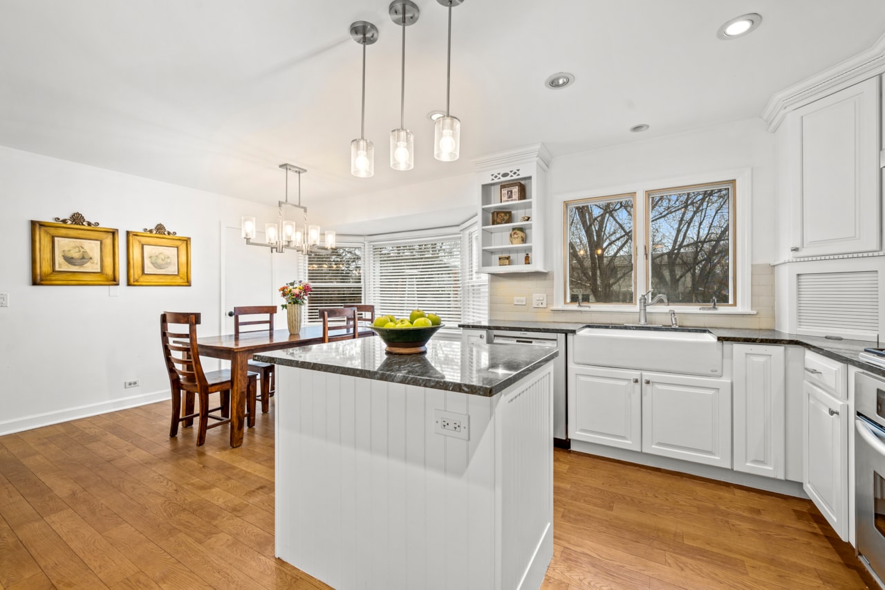 1695 Overland Trl Deerfield, IL 60015 | MLS 12585391