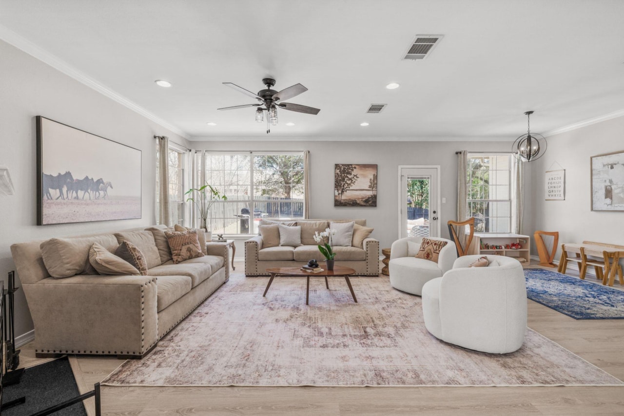 Light, Space & Warmth