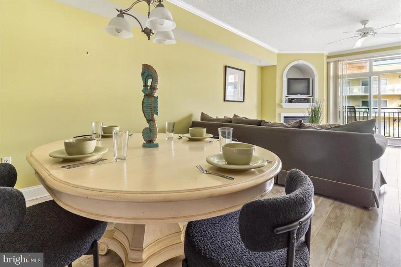 Seaside Retreat Real Estate for Sale - 13700 Coastal Hwy #302 in Ocean City Photo 8