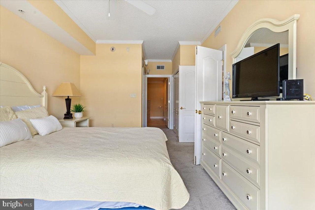 Seaside Retreat Real Estate for Sale - 13700 Coastal Hwy #302 in Ocean City Photo 18