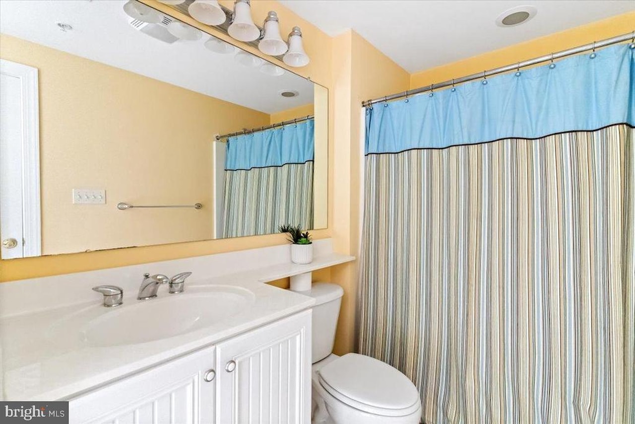 Seaside Retreat Real Estate for Sale - 13700 Coastal Hwy #302 in Ocean City Photo 26