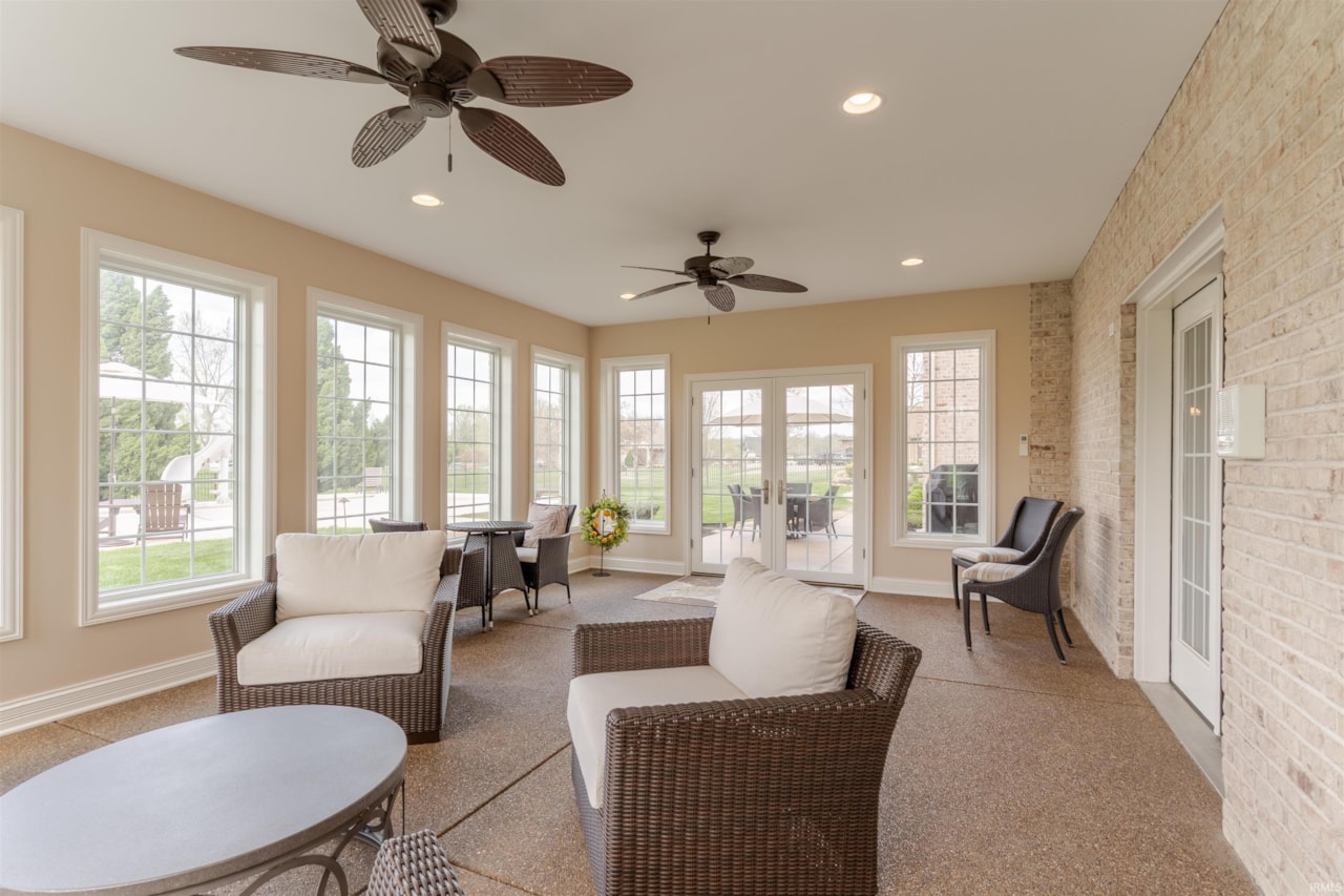 5622 Victoria Bluffs Drive Newburgh, IN 47630 | MLS 202611763
