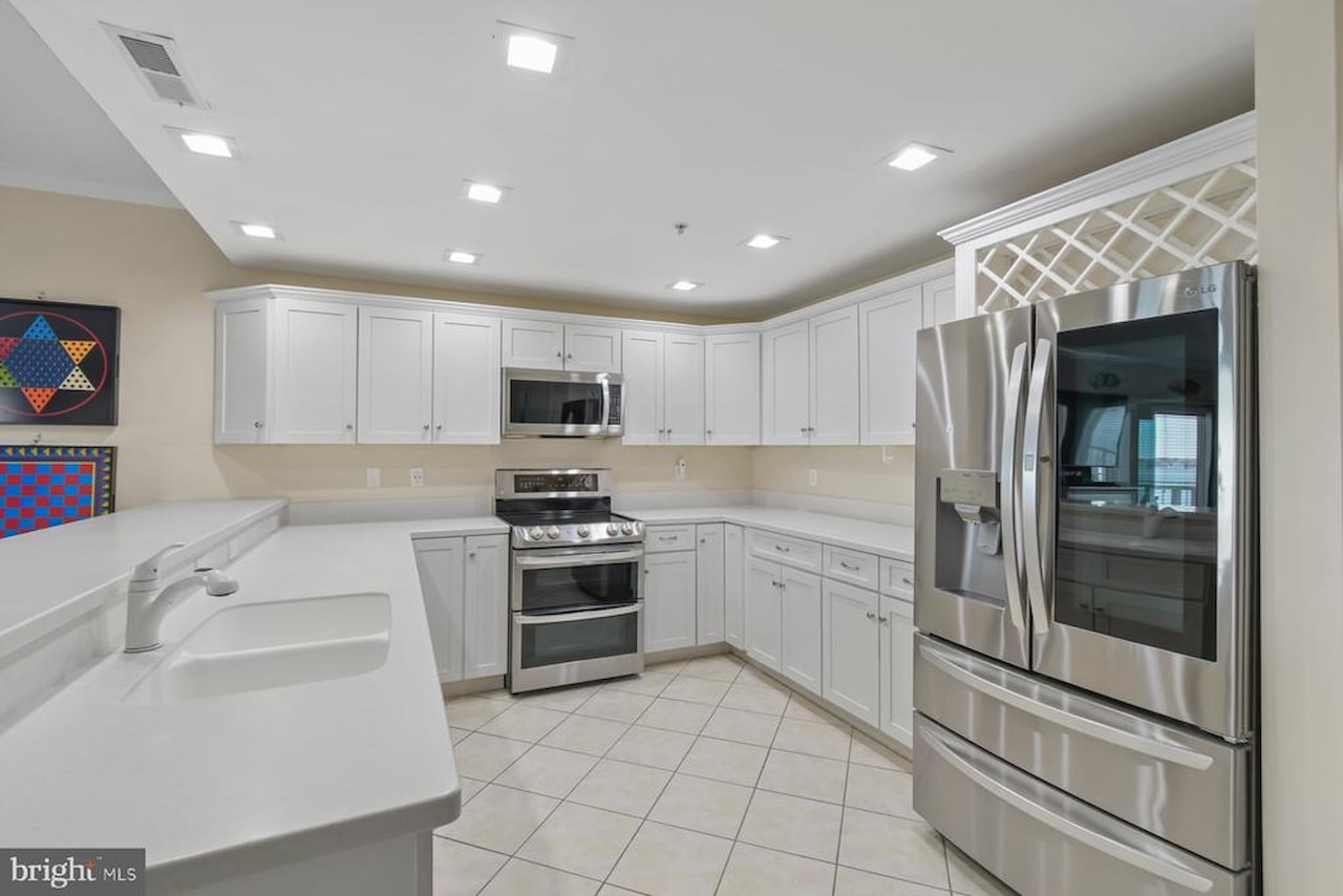 Thee Cori Noel Real Estate for Sale - 310 2nd St #101 in Ocean City Photo 10