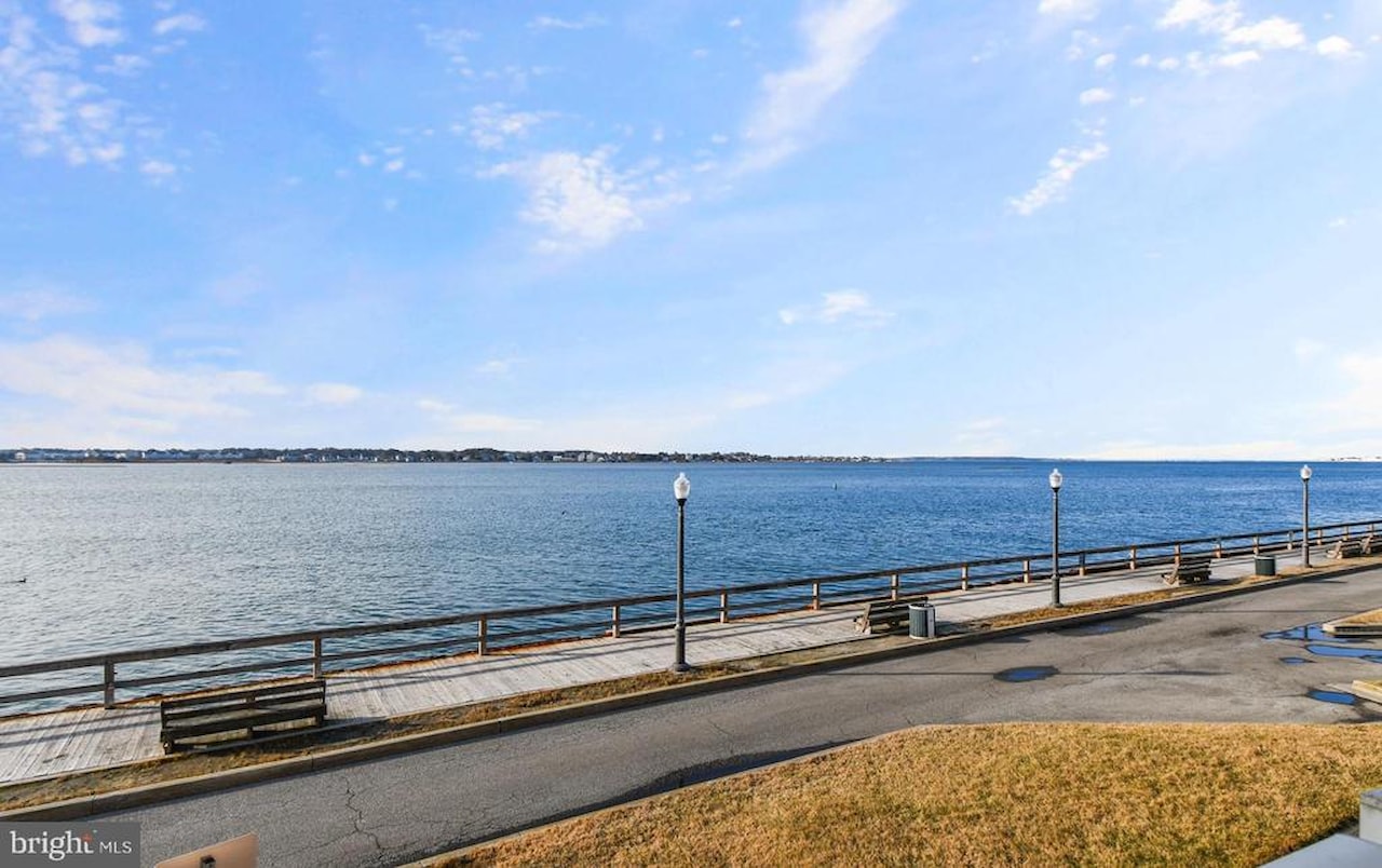 Thee Cori Noel Real Estate for Sale - 310 2nd St #101 in Ocean City Photo 28