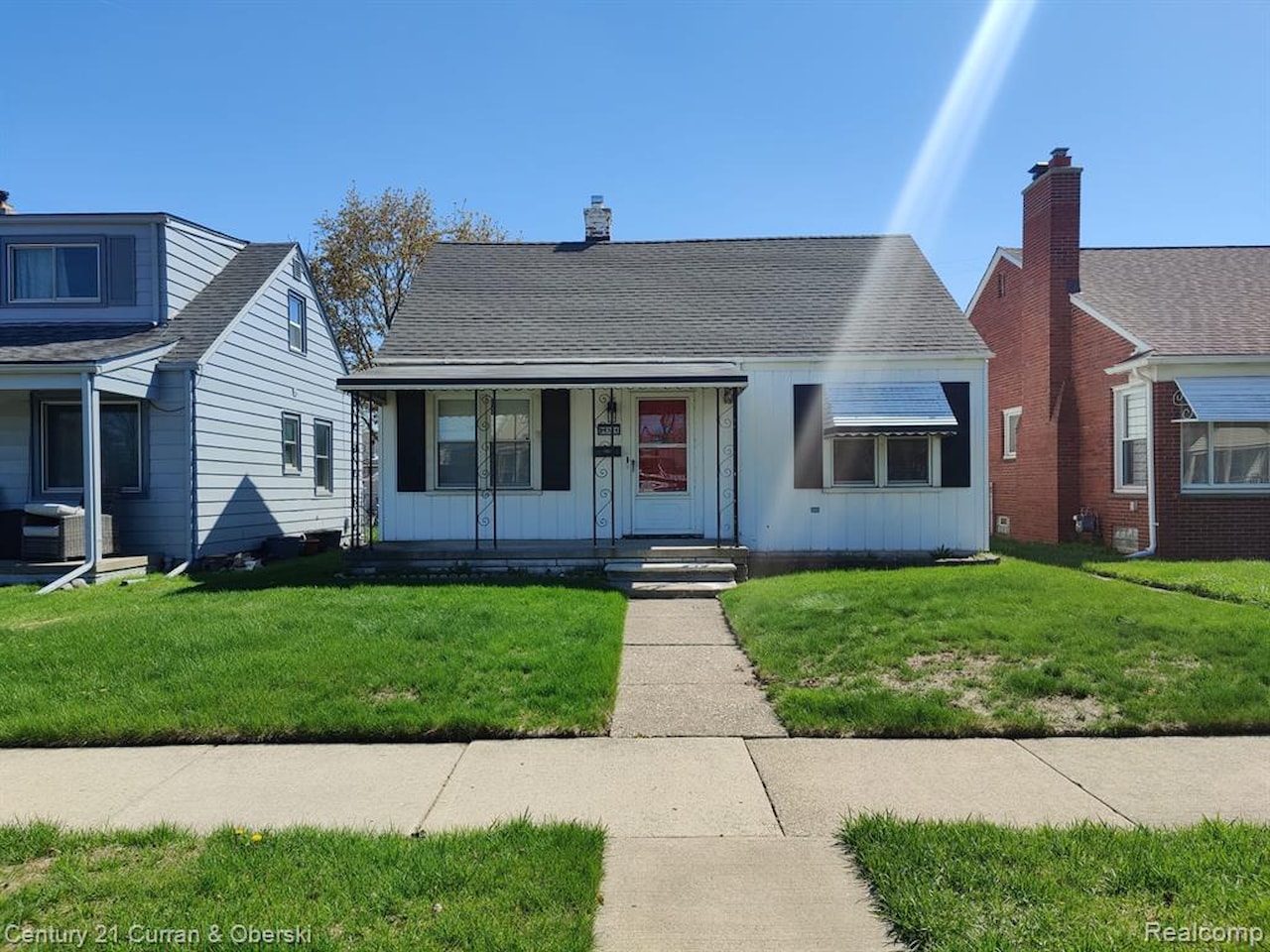 mi♡ 24311 Notre Dame St Dearborn, MI 48124 | MLS 60985724