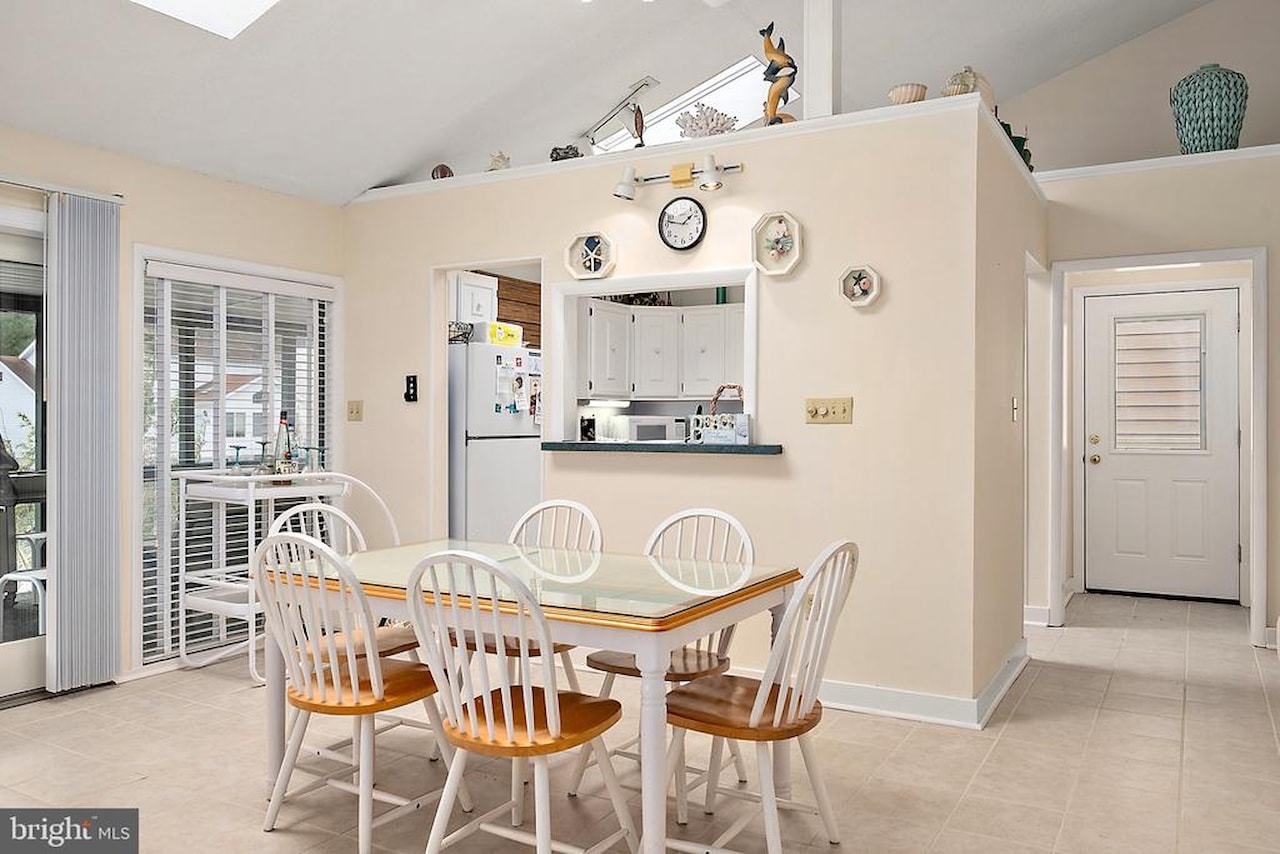  Real Estate for Sale - 354 Ocean Parkway in Berlin Photo 18