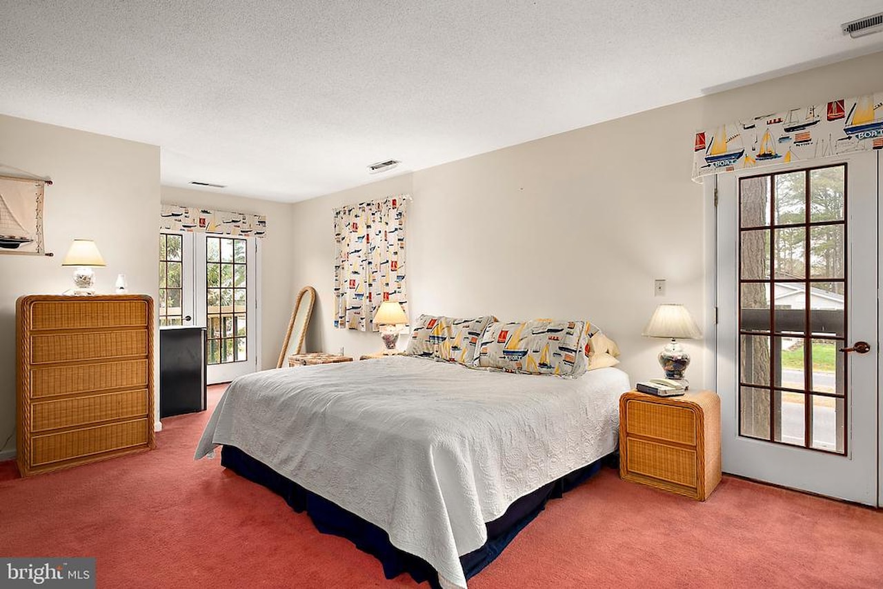  Real Estate for Sale - 354 Ocean Parkway in Berlin Photo 44