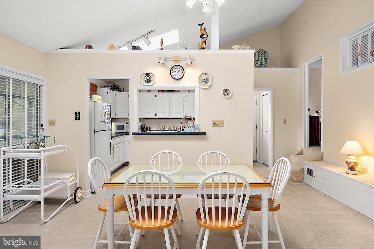  Real Estate for Sale - 354 Ocean Parkway in Berlin Photo 20