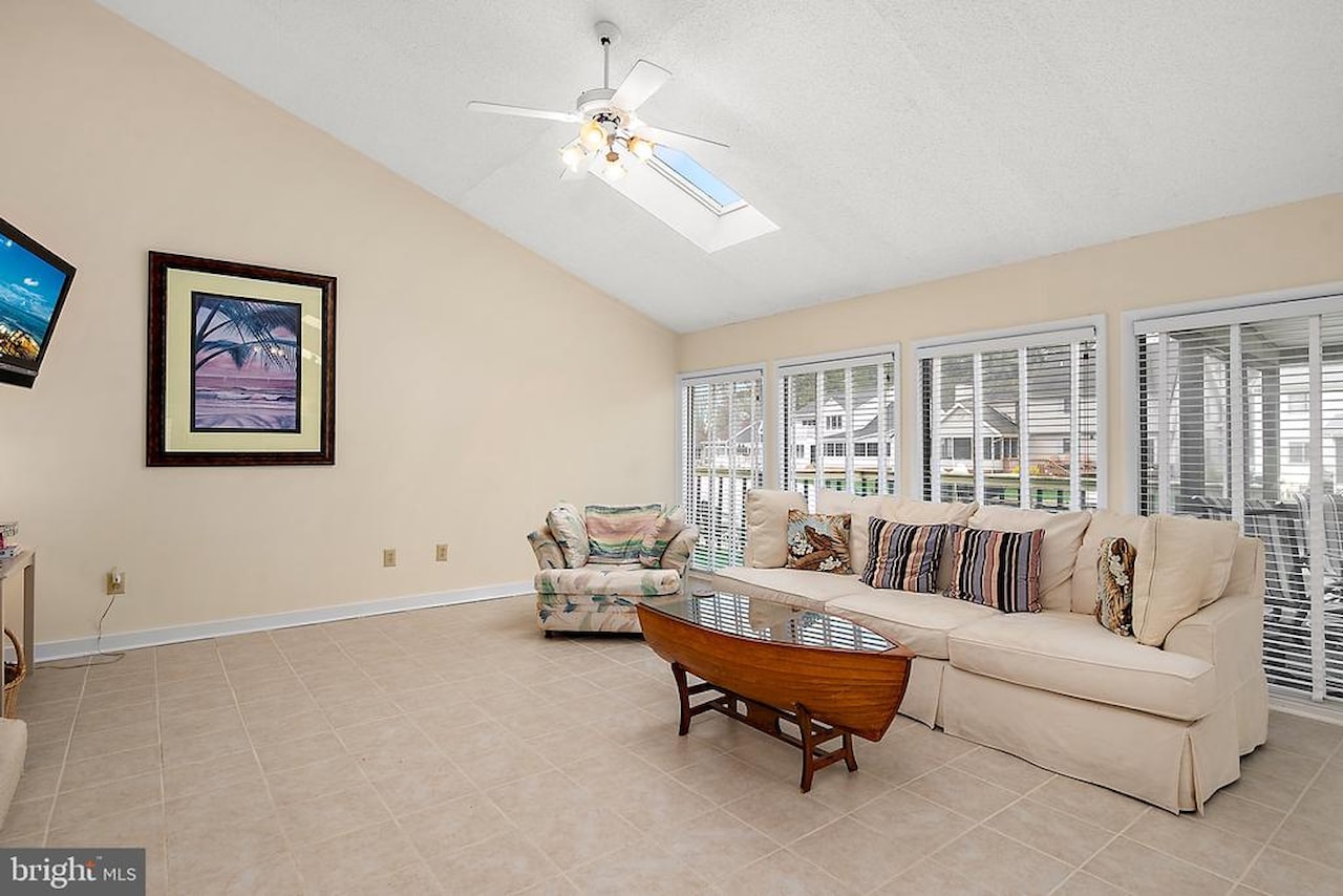  Real Estate for Sale - 354 Ocean Parkway in Berlin Photo 14