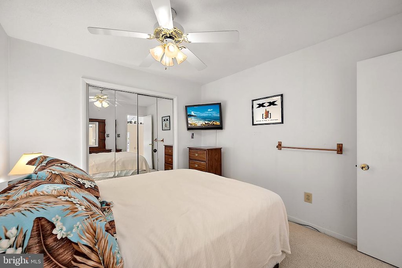  Real Estate for Sale - 354 Ocean Parkway in Berlin Photo 41