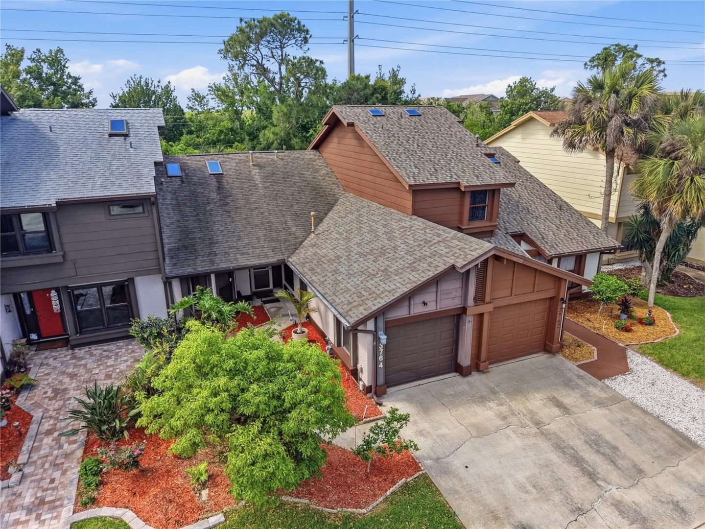 3764 Sawgrass Dr
              Titusville,  FL 32780 photo 3