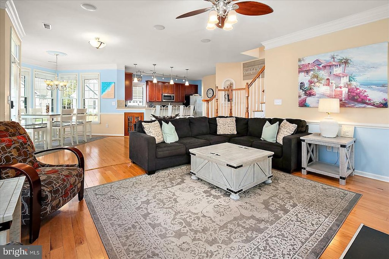  Real Estate for Sale - 12201 Ocean Vista Dr in Berlin Photo 14