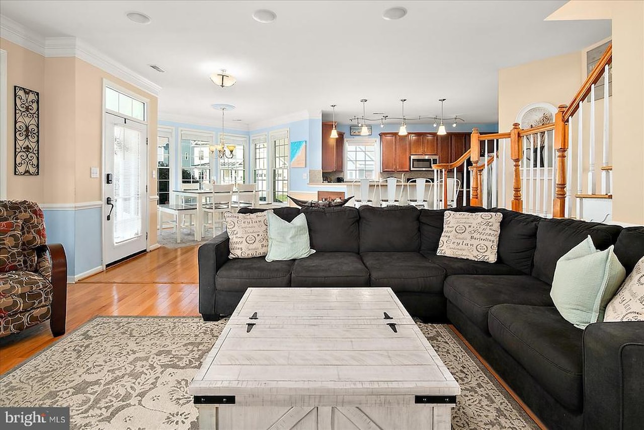 Real Estate for Sale - 12201 Ocean Vista Dr in Berlin Photo 15