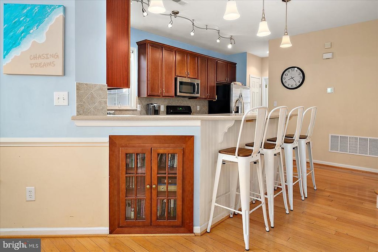  Real Estate for Sale - 12201 Ocean Vista Dr in Berlin Photo 17