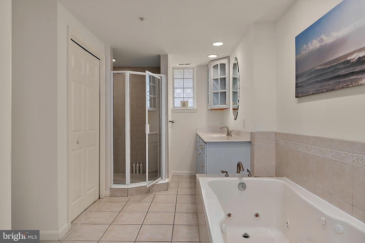 Sea Palms Real Estate for Sale - 14 45th St #403 in Ocean City Photo 29