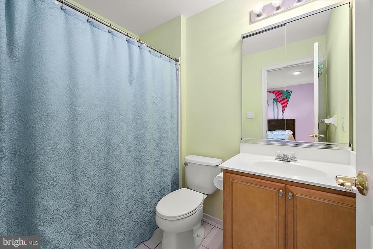  Real Estate for Sale - 12201 Ocean Vista Dr in Berlin Photo 48