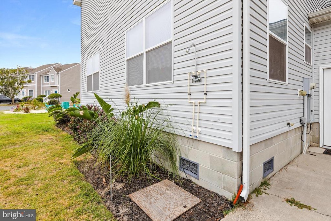  Real Estate for Sale - 13022 Wilson Ave in Ocean City Photo 9