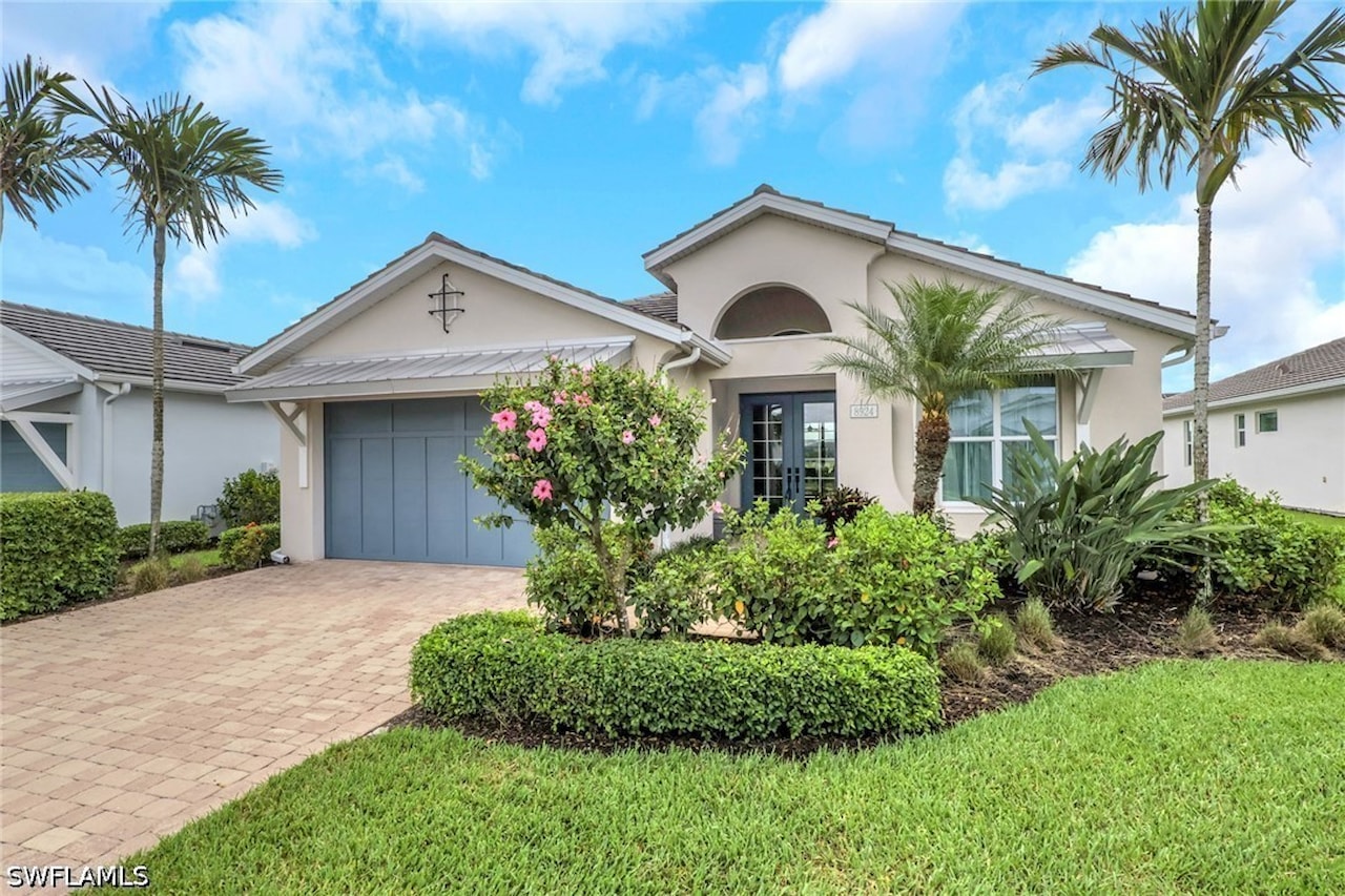 8924 Mustique Ln Naples, FL 34114 | MLS 226016453