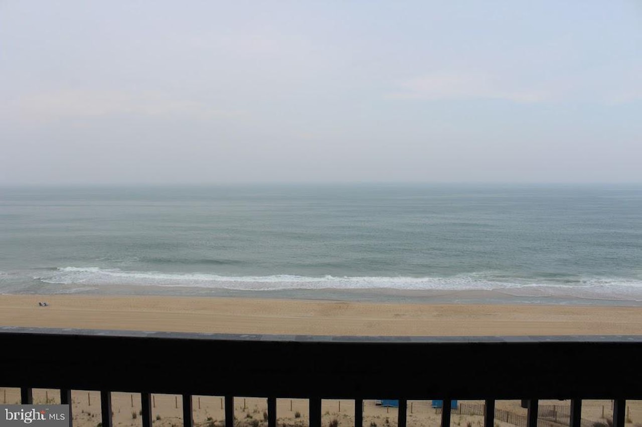 Century 1 Real Estate for Sale - 9900 Coastal Hwy #707 in Ocean City Photo 3