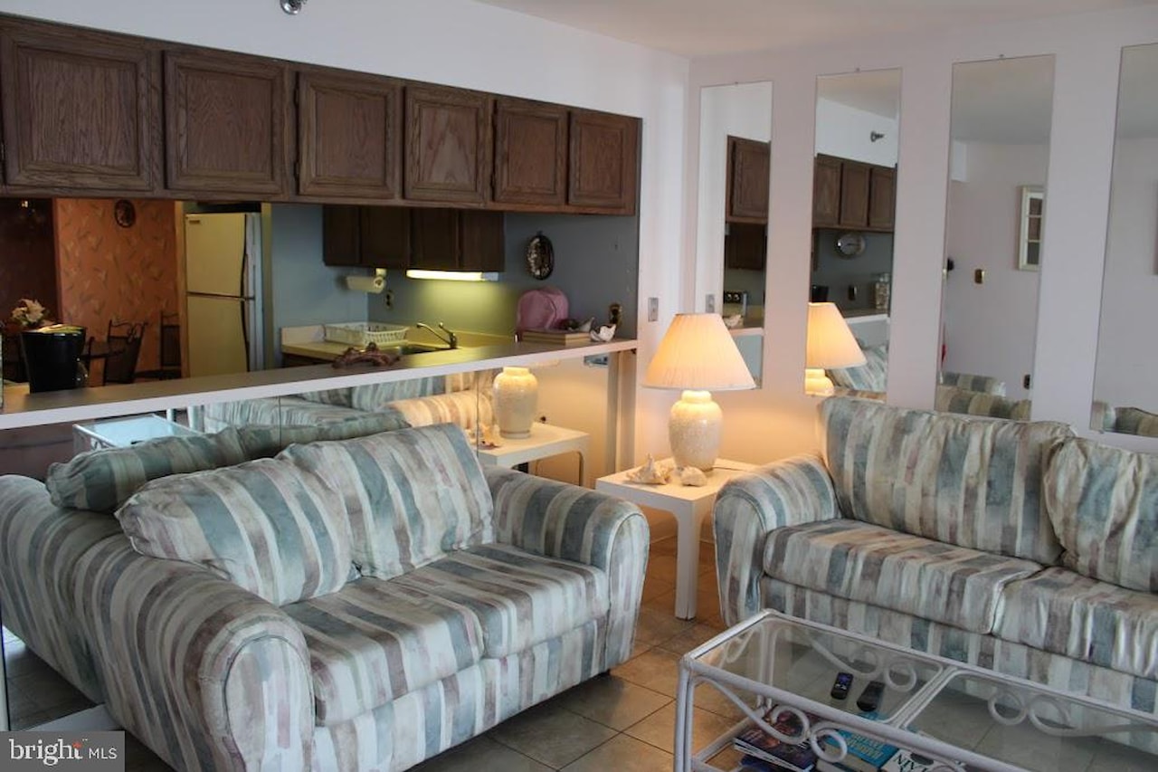 Century 1 Real Estate for Sale - 9900 Coastal Hwy #707 in Ocean City Photo 6
