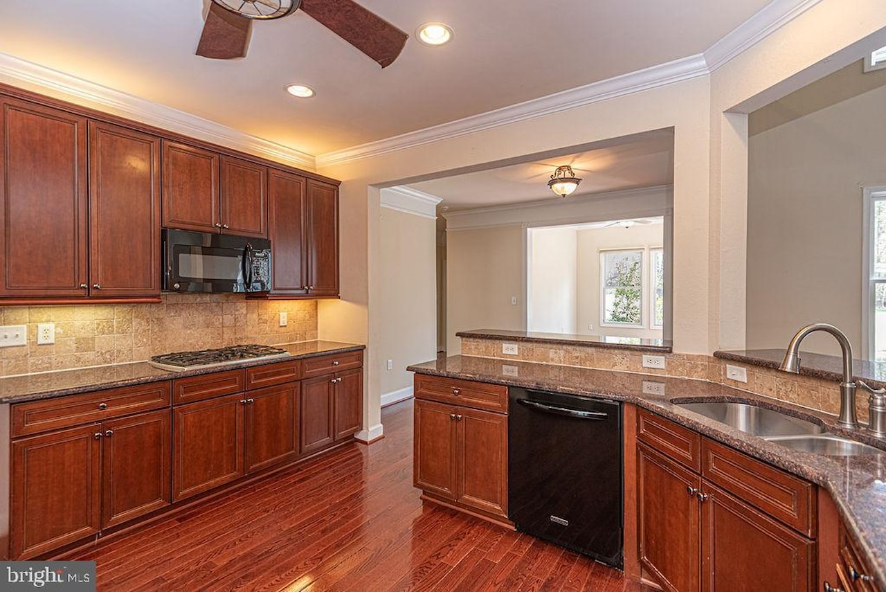  Real Estate for Sale - 11834 Man O War Ln in Berlin Photo 27