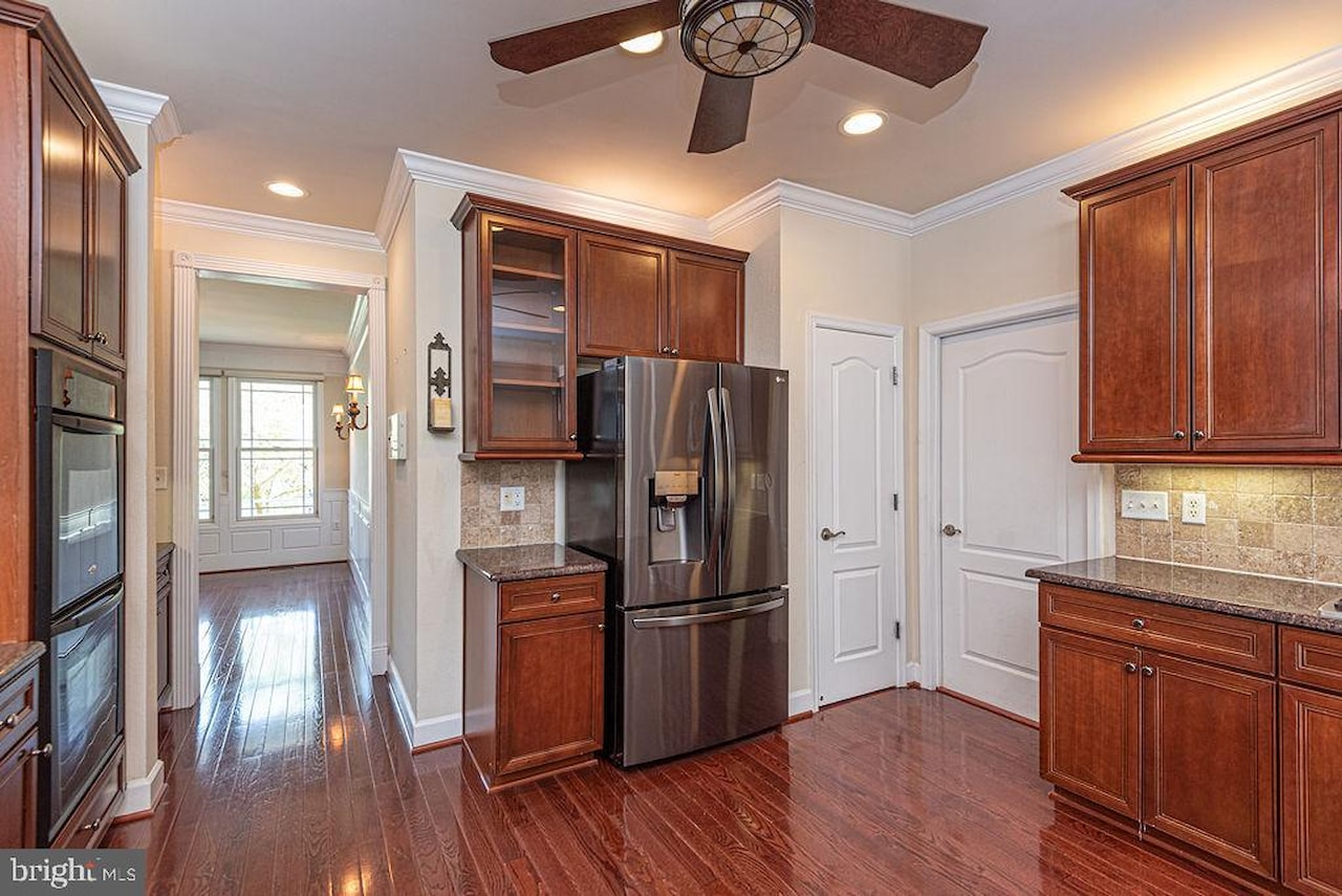  Real Estate for Sale - 11834 Man O War Ln in Berlin Photo 30