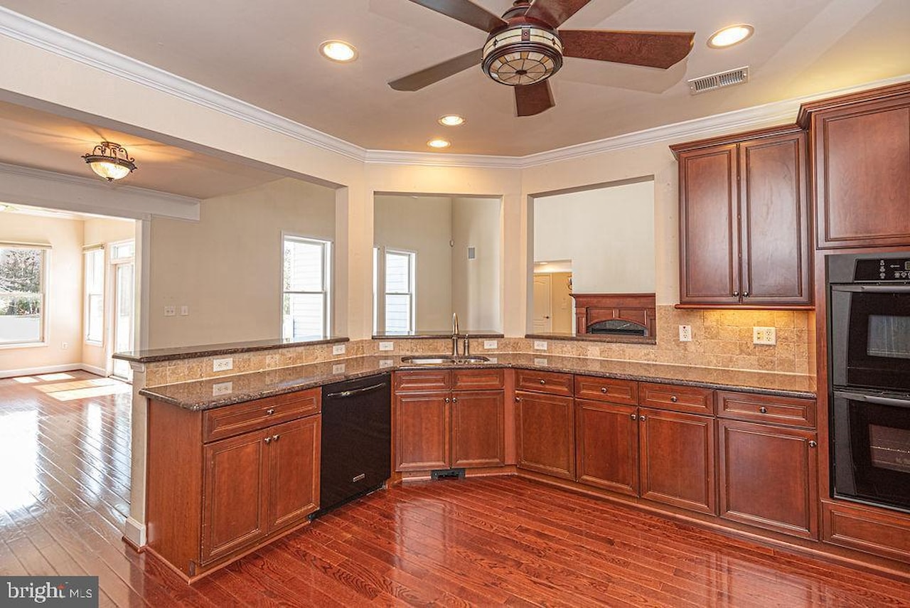  Real Estate for Sale - 11834 Man O War Ln in Berlin Photo 26
