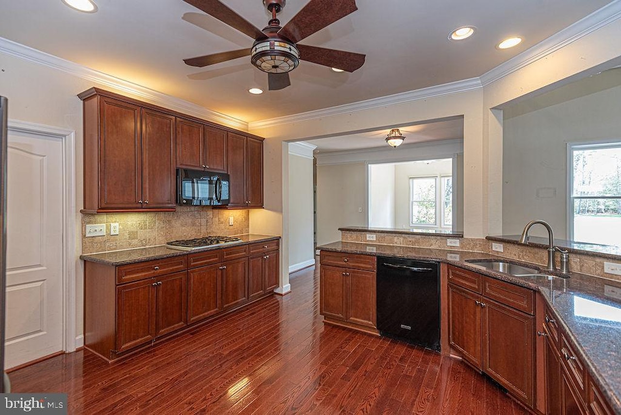 Real Estate for Sale - 11834 Man O War Ln in Berlin Photo 29
