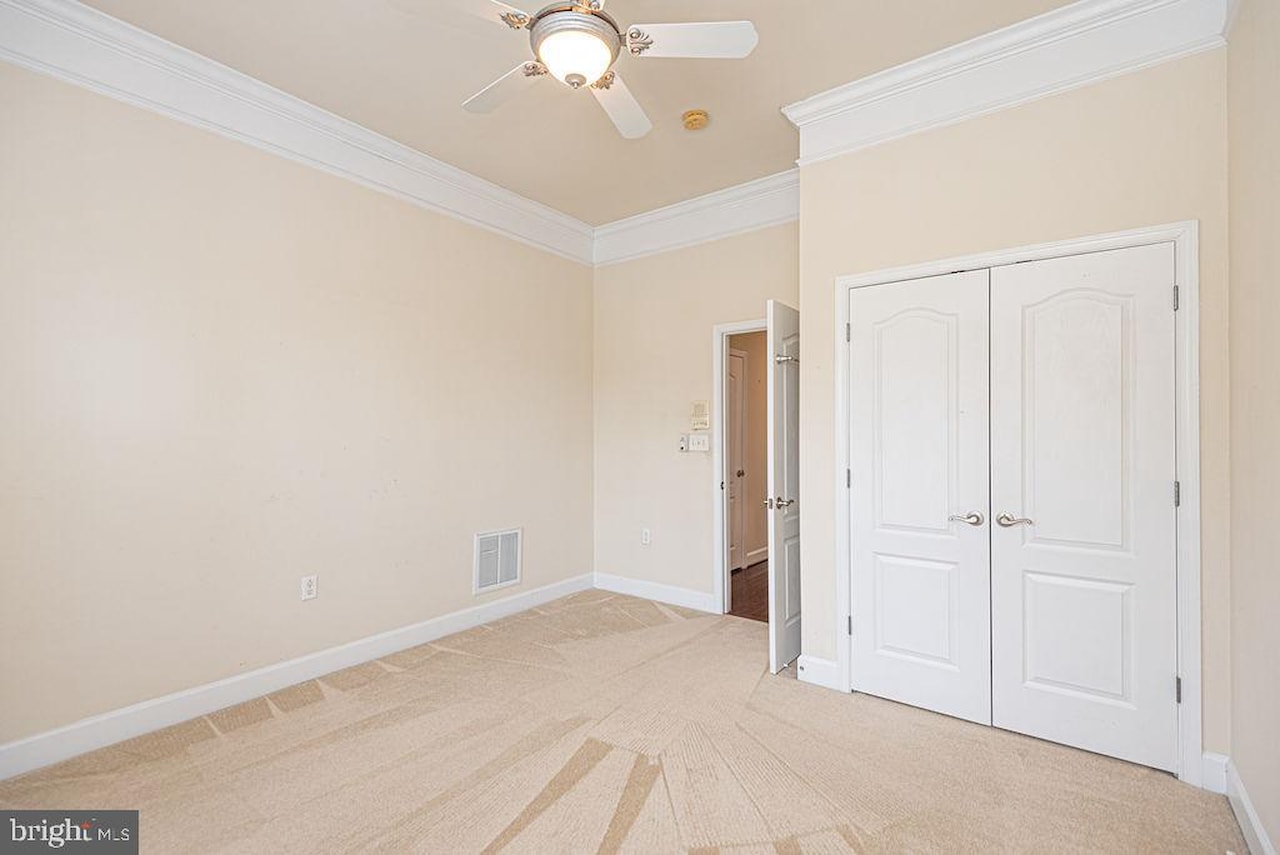  Real Estate for Sale - 11834 Man O War Ln in Berlin Photo 50