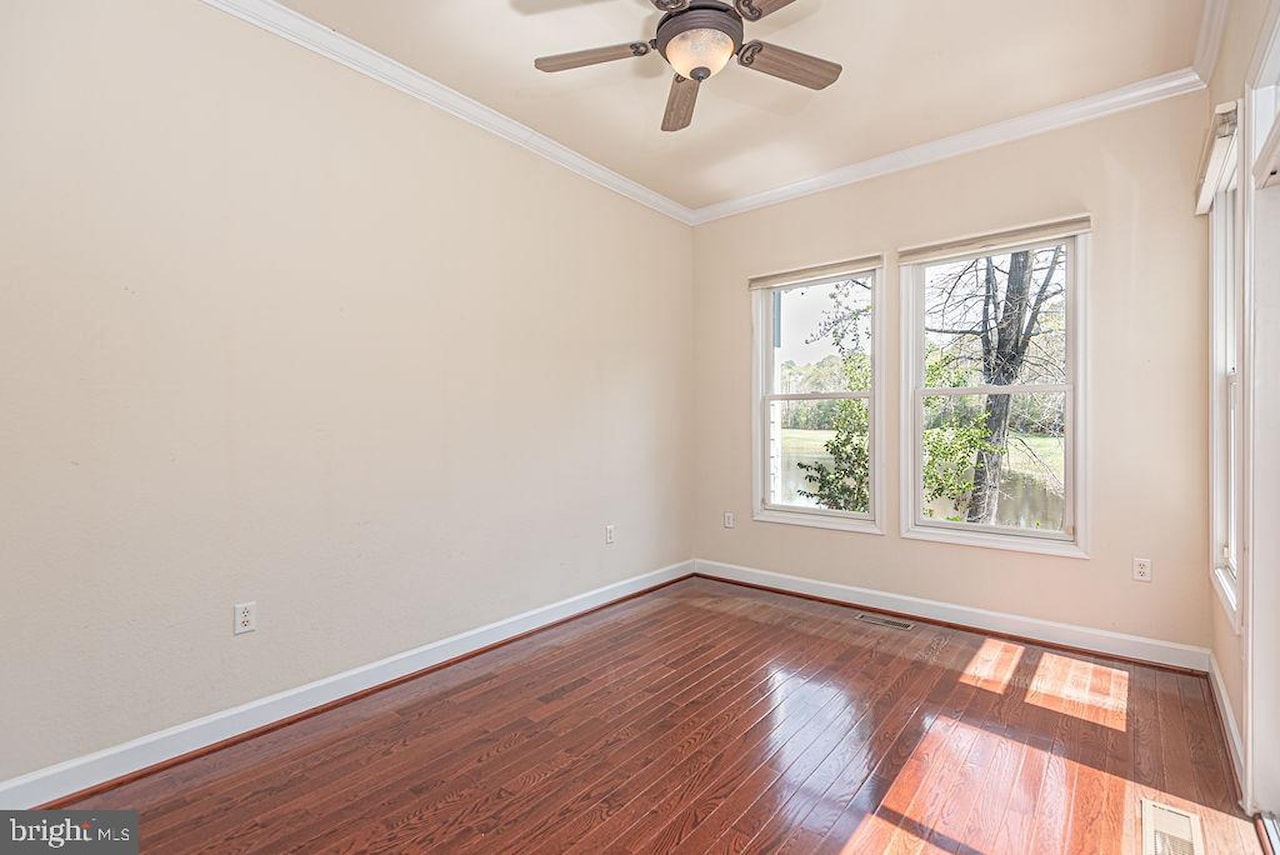  Real Estate for Sale - 11834 Man O War Ln in Berlin Photo 34