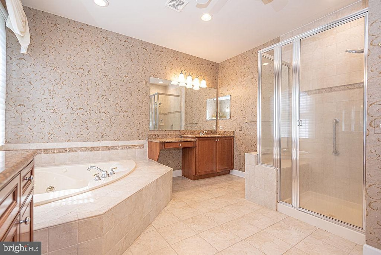  Real Estate for Sale - 11834 Man O War Ln in Berlin Photo 61
