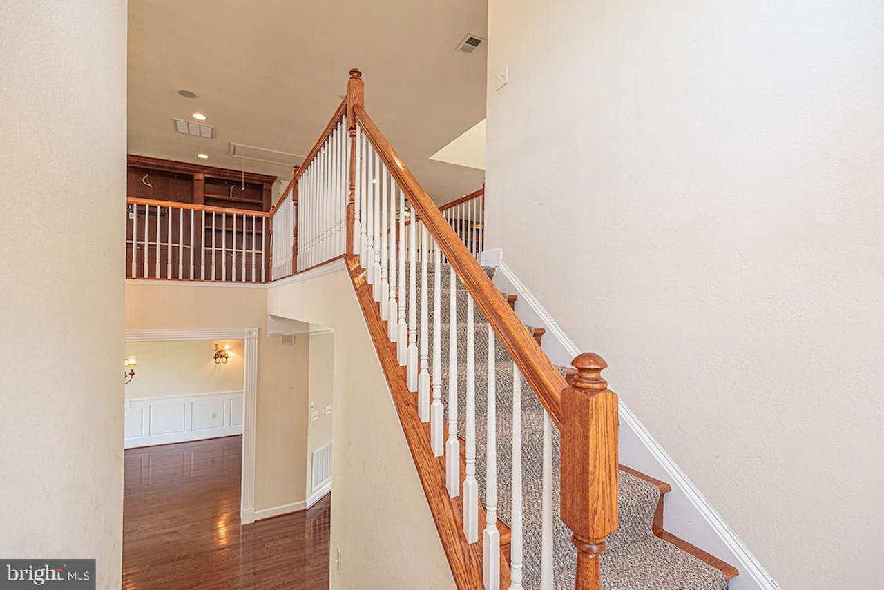  Real Estate for Sale - 11834 Man O War Ln in Berlin Photo 67