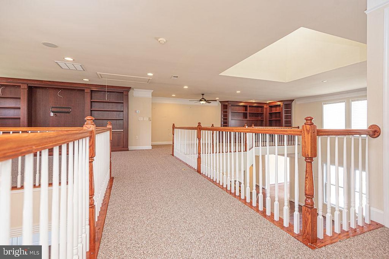  Real Estate for Sale - 11834 Man O War Ln in Berlin Photo 68