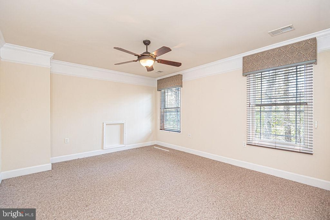  Real Estate for Sale - 11834 Man O War Ln in Berlin Photo 76