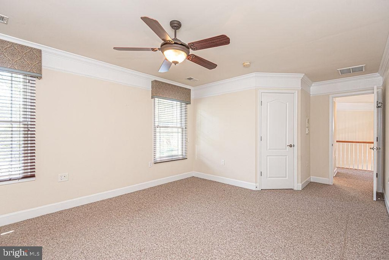  Real Estate for Sale - 11834 Man O War Ln in Berlin Photo 77