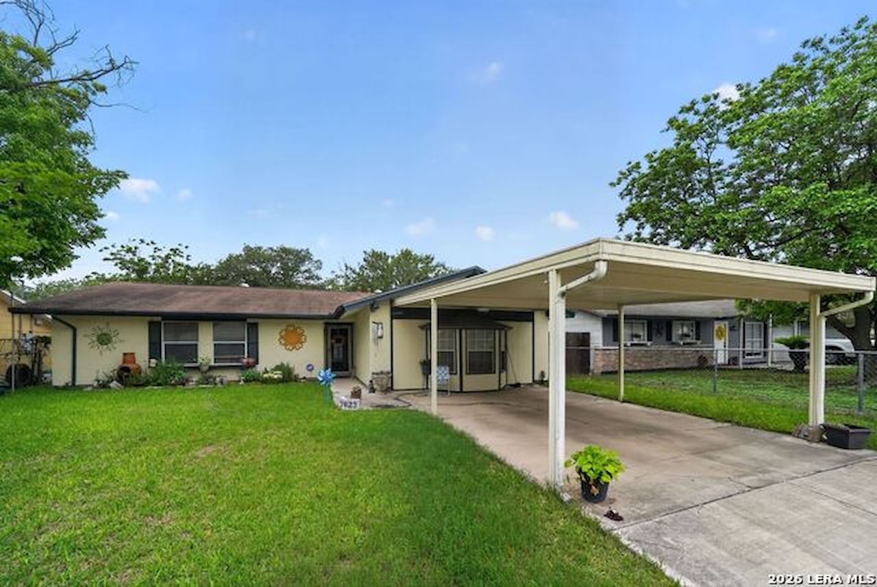 7623 Glen Mont San Antonio, TX 78239 | MLS 1965016
