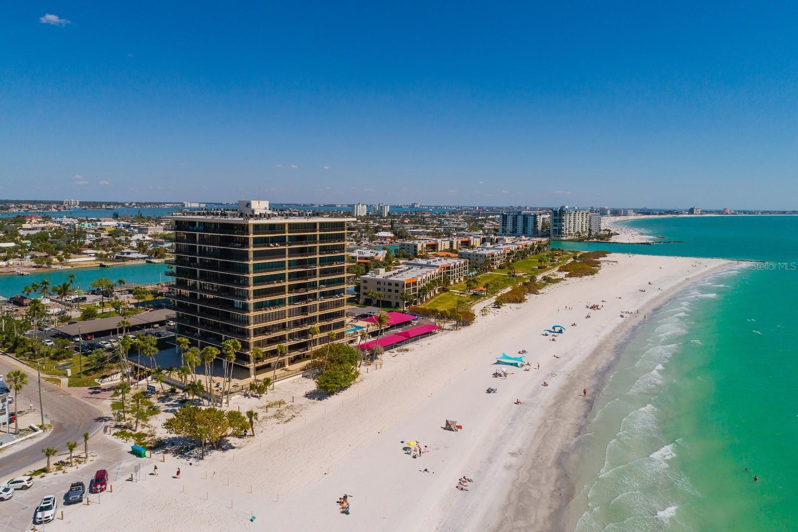 7650 Bayshore Dr #1105 Treasure Island, FL 33706 | MLS TB8465035