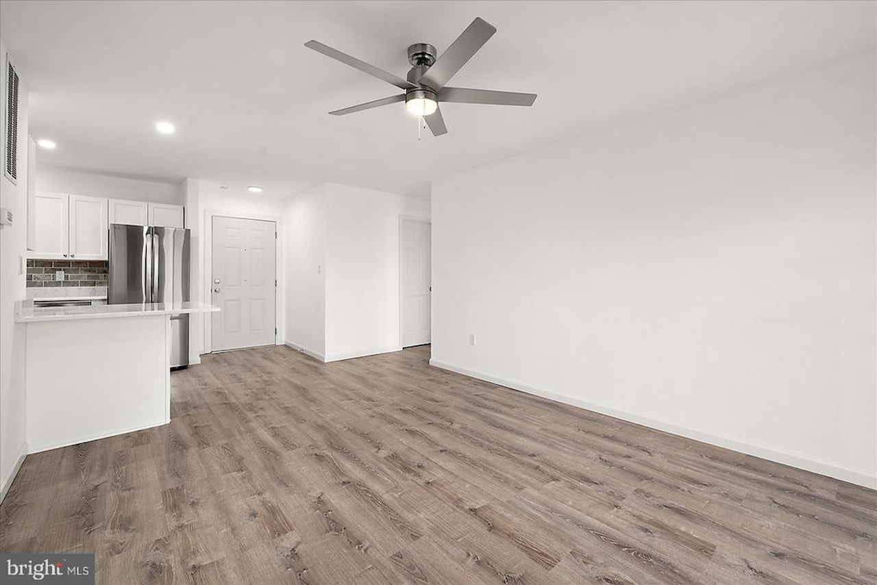 Lucayan Real Estate for Sale - 120 71st St #3 in Ocean City Photo 4