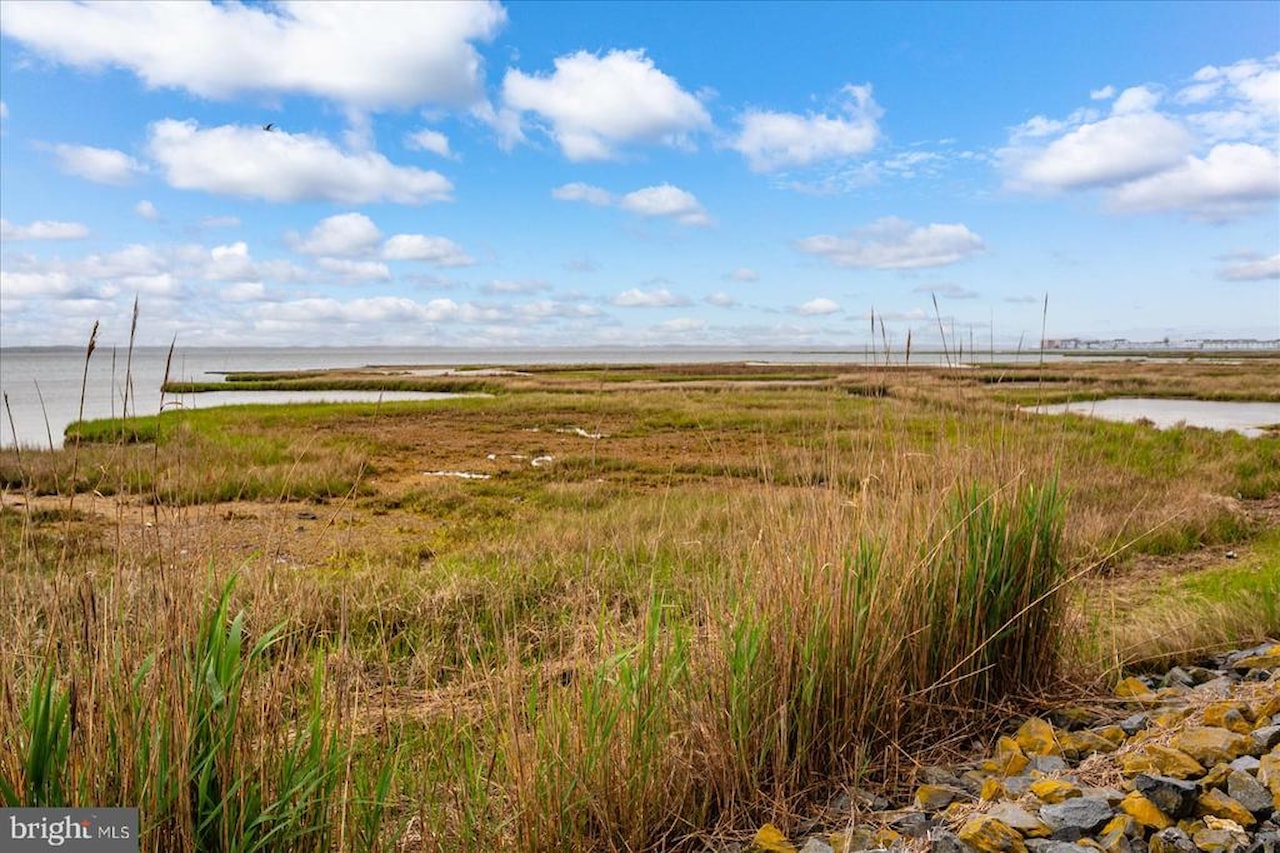 Lucayan Real Estate for Sale - 120 71st St #3 in Ocean City Photo 37