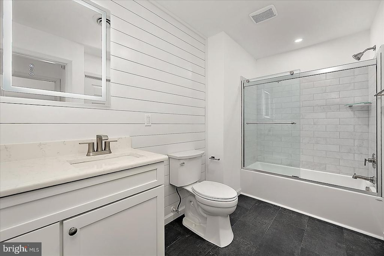 Lucayan Real Estate for Sale - 120 71st St #3 in Ocean City Photo 27