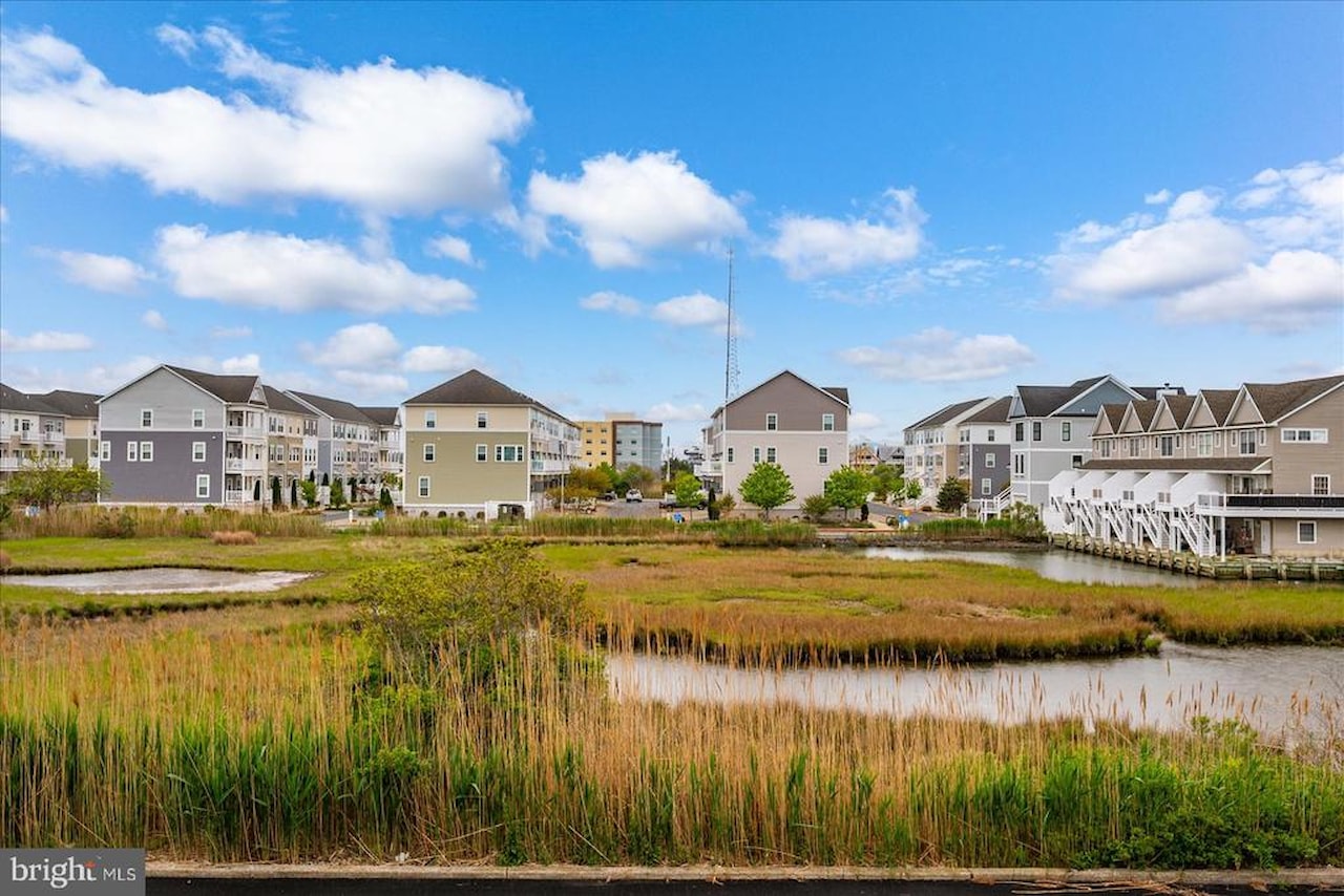 Lucayan Real Estate for Sale - 120 71st St #3 in Ocean City Photo 32