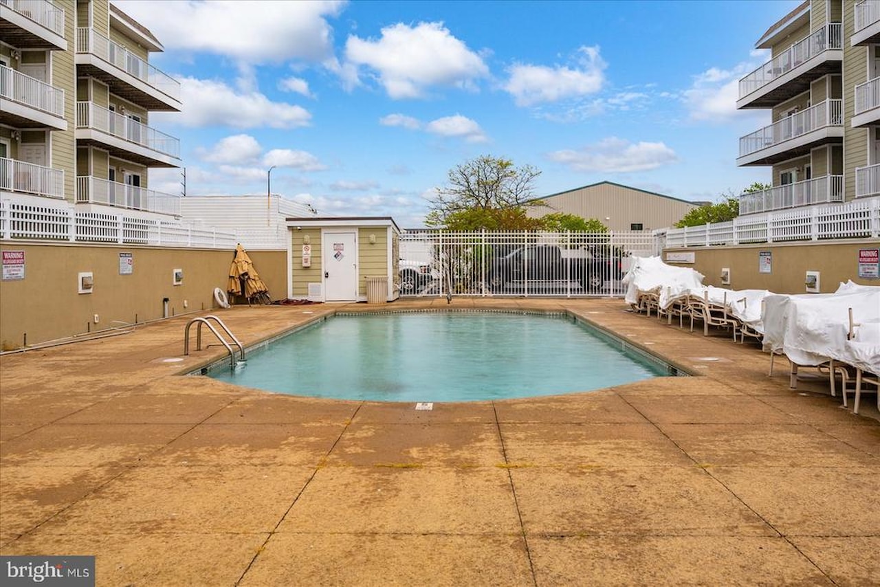 Lucayan Real Estate for Sale - 120 71st St #3 in Ocean City Photo 39