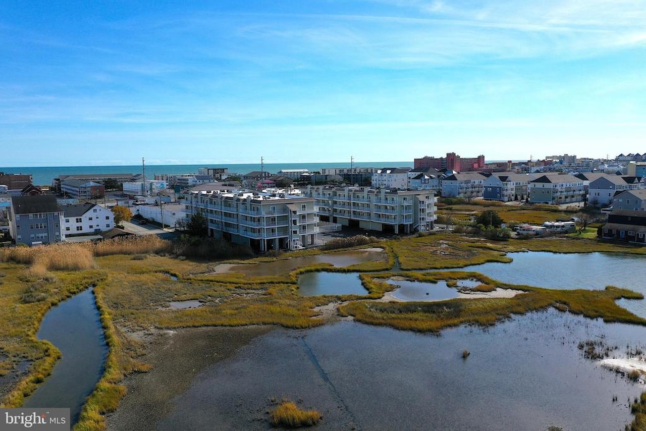 Lucayan Real Estate for Sale - 120 71st St #3 in Ocean City Photo 41