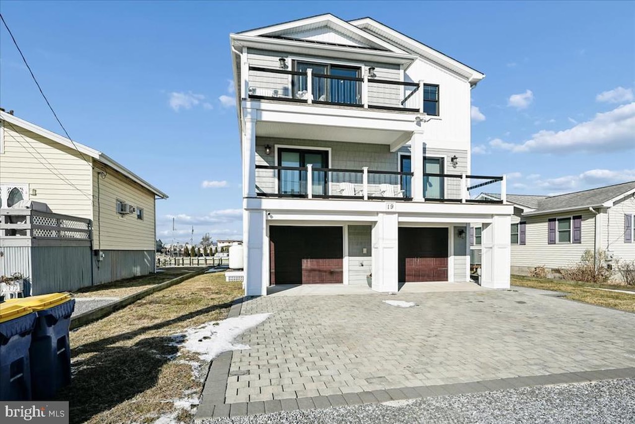  Real Estate for Sale - 19 Bayard Street Extension in Fenwick Island Photo 3